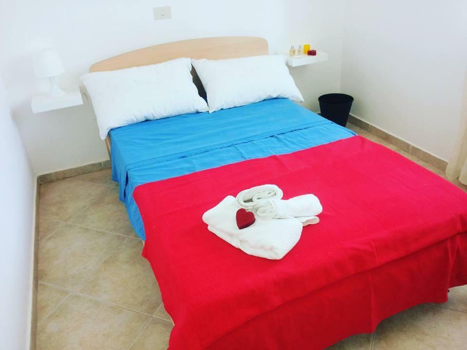 Bed and Breakfast Gaietta Frassineto Po Exterior foto